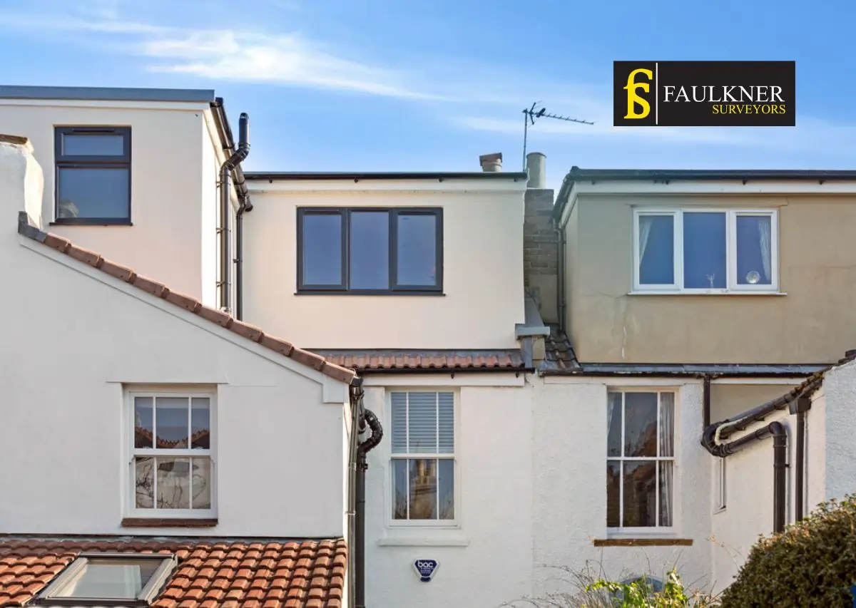 Party Wall Vs Boundary Wall : The Law, The Rights, and Your Options 3 Party Wall Swindon : What Should You Do If Your Neighbour Builds Over the Shared Boundary Swindon?